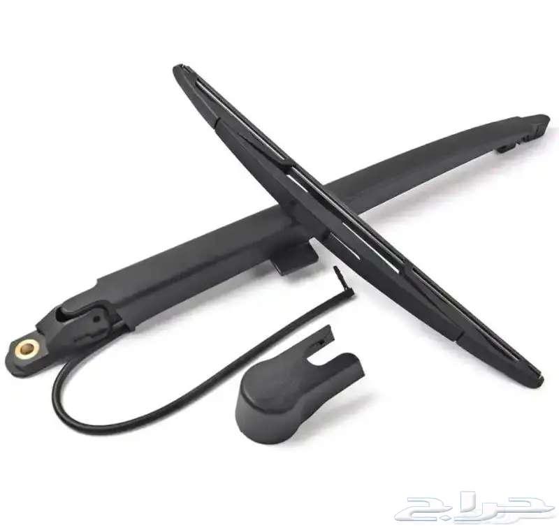 Rear spaces for Tahoe and Yukon from model 2007 to 201464390829589250110