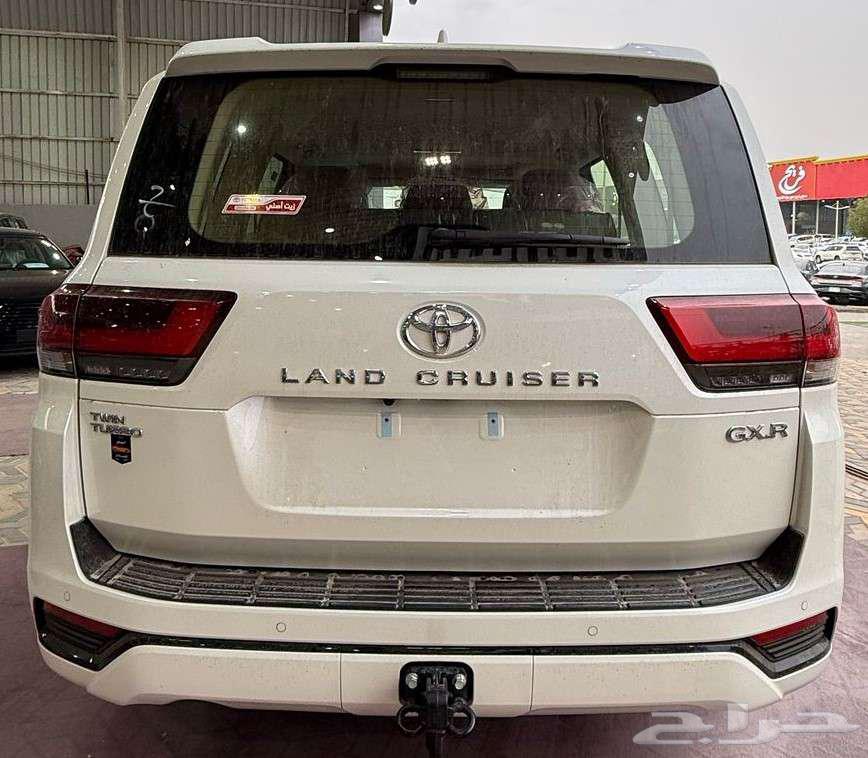 لاندكروزر GXR4 بنزين 202564387648710786113