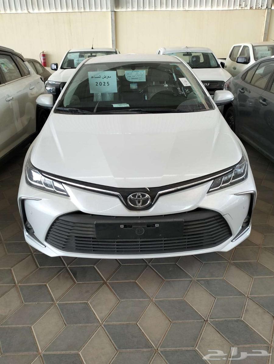 تويوتا كورولا 2.0 مطور بنزين 202564387215533314110
