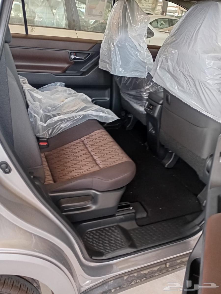 تويوتا انوفا 2025 GL بنزين عبداللطيف جميل64390761521026112