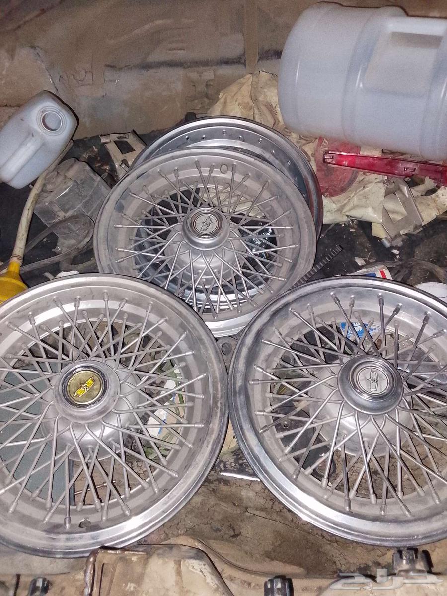 Caprices from model 80 to 9064386346861443111