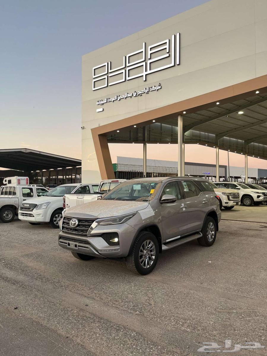 تويوتا فورتشنر vx3 بنزين64387034857603110