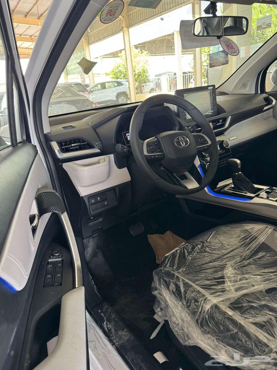 تويوتا فيلوز GLX موديل 202564386947777665113