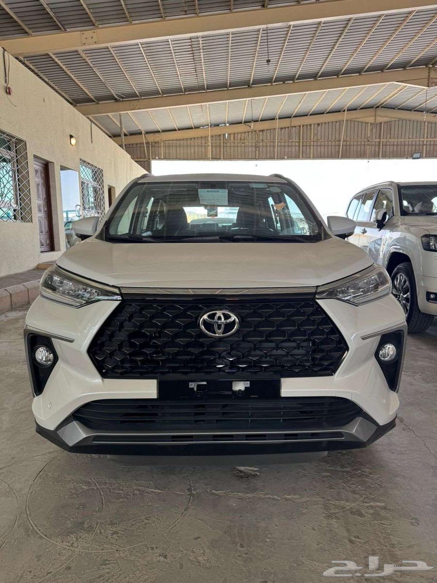 تويوتا فيلوز GLX موديل 202564386947777665110