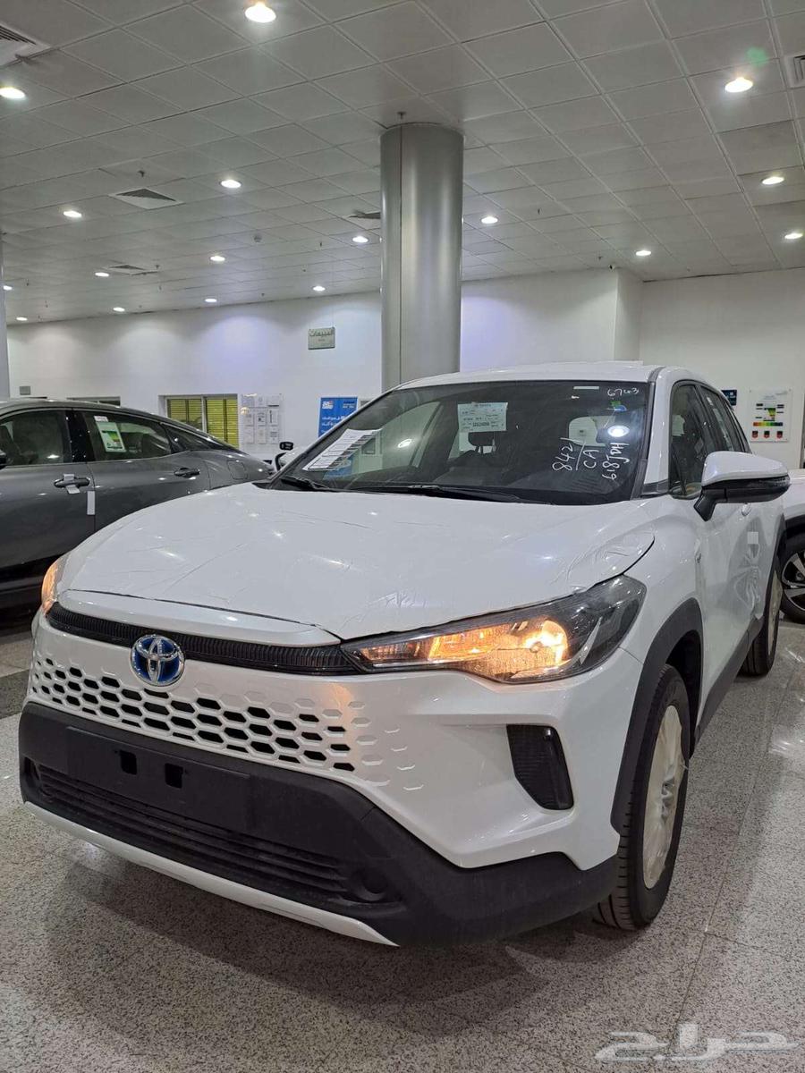 كورولا كروس LE ستاندر هايبرد موديل 202564387132106370110