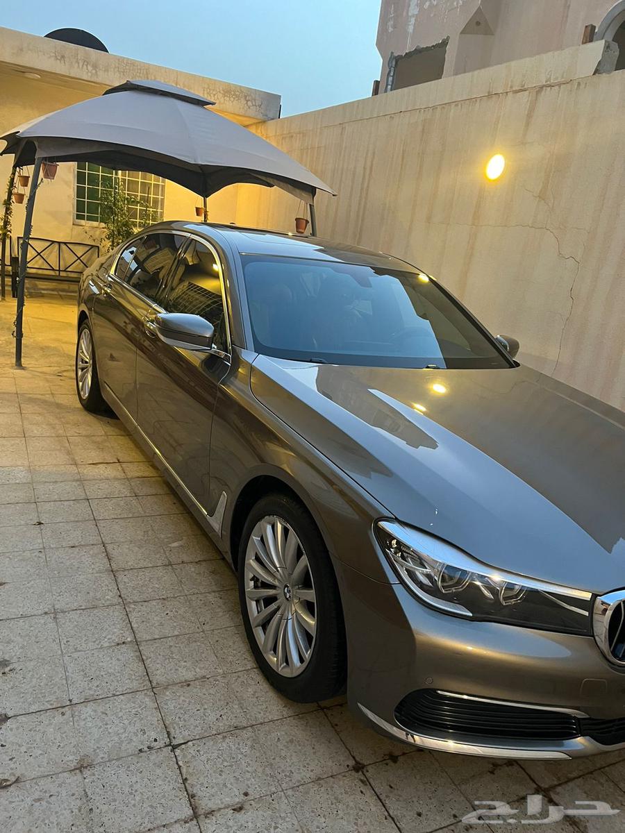 بي ام دبليو الفئة 730 موديل 201964388605408386113