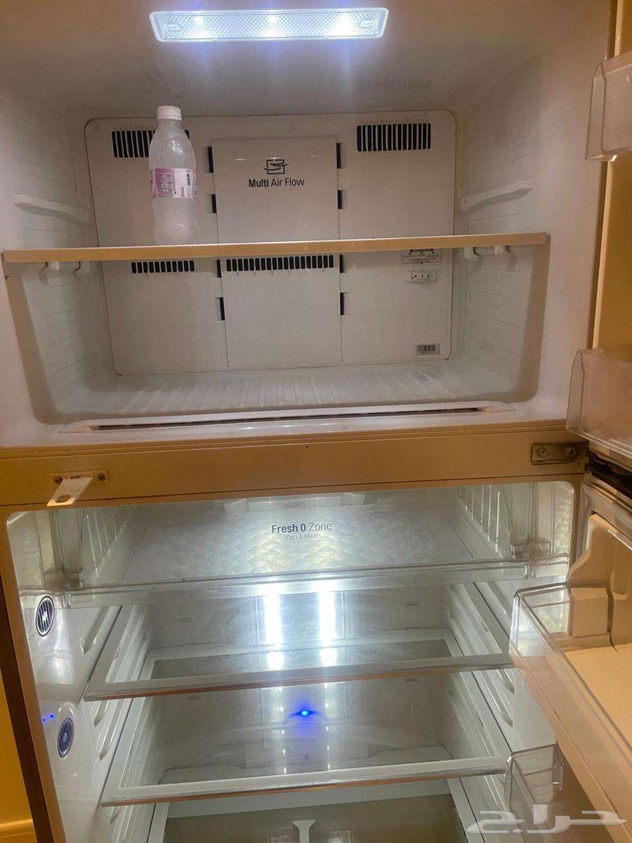ثلاجة للبيع64189268774913111