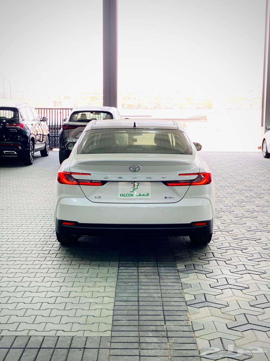 تويوتا كامرى فل ونص وأستاندر هايبرد وبنزين 2025 أقساط وكاش64392964262275112