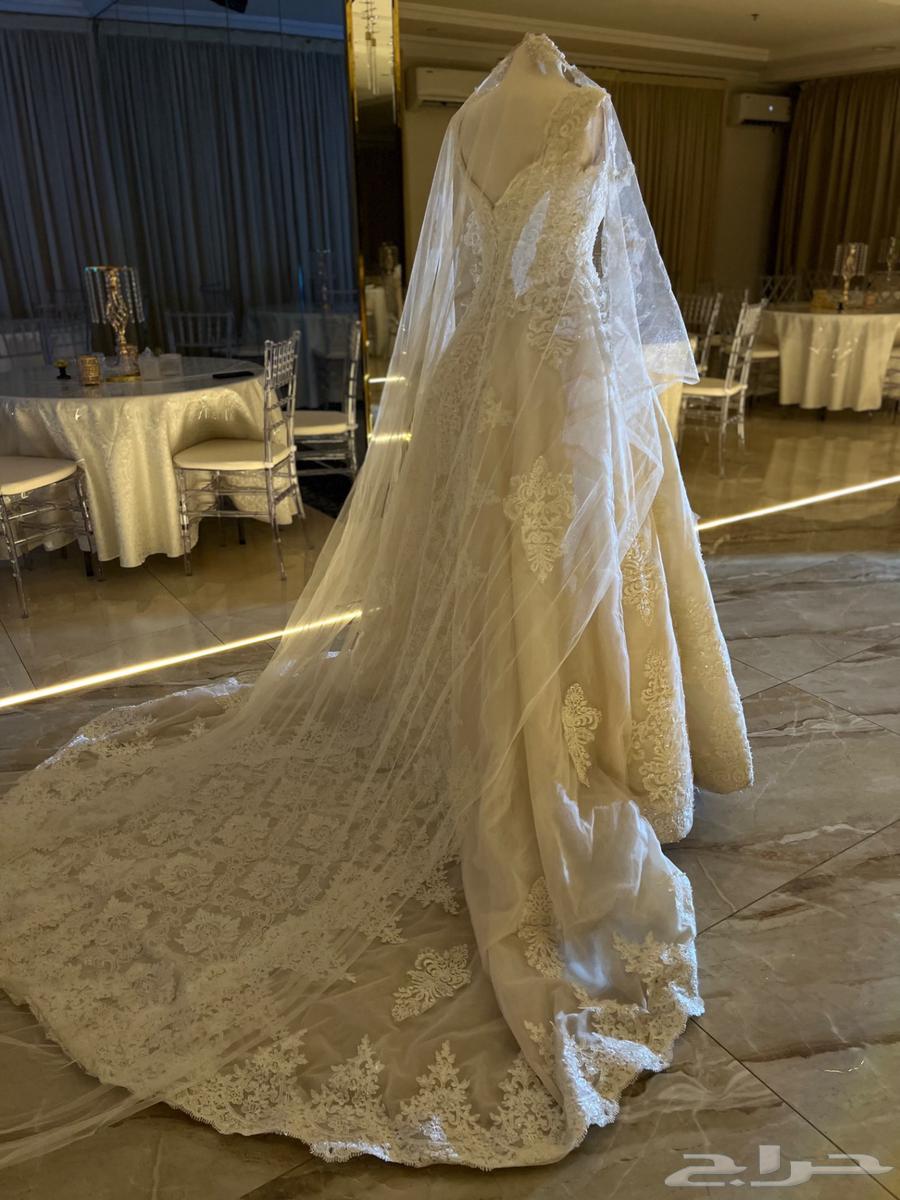 فستان زواج مفصل تفصيل64204715444737112