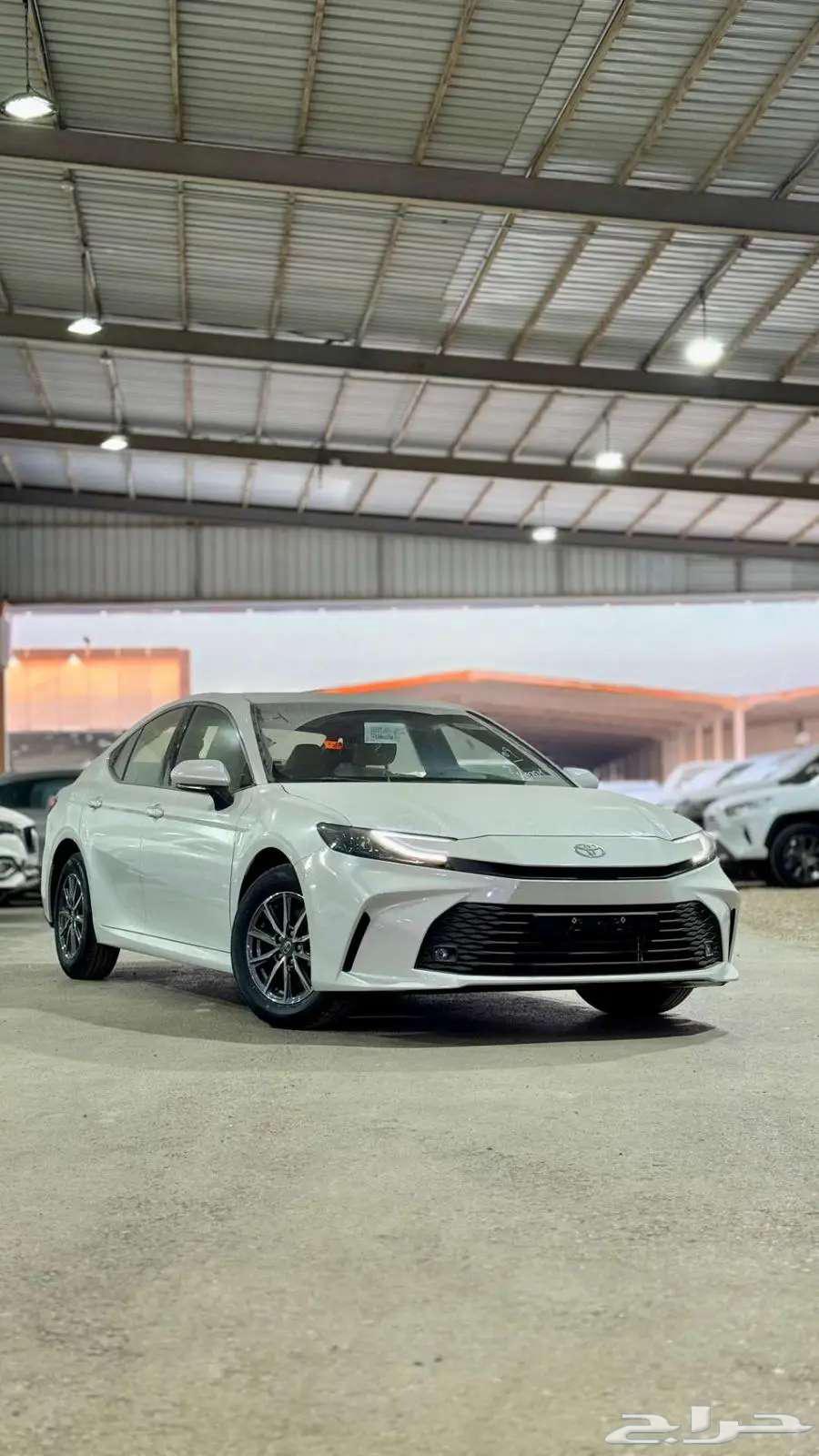 كامري E استاندر سعودي 2025 كاش و اقساط64387062242689110