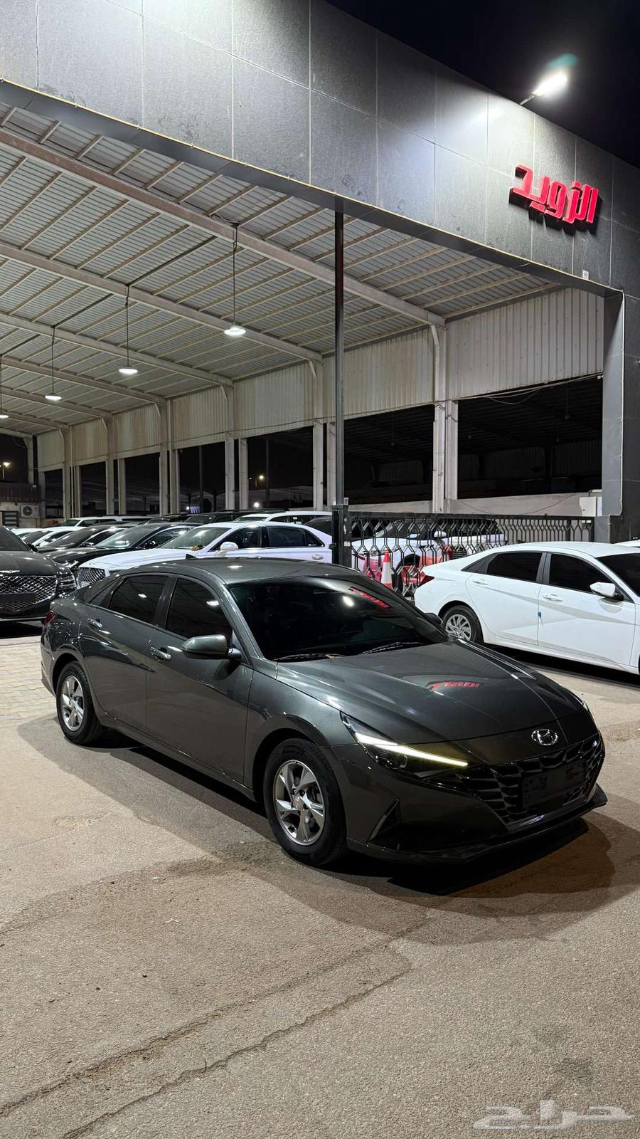 النترا 2021 فل كامل بدون فتحة مكيف خلفي عداد 14300064387606449026110