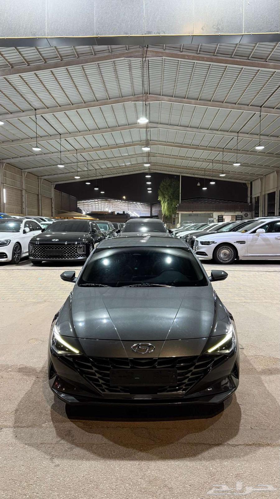 النترا 2021 فل كامل بدون فتحة مكيف خلفي عداد 14300064387606449026112