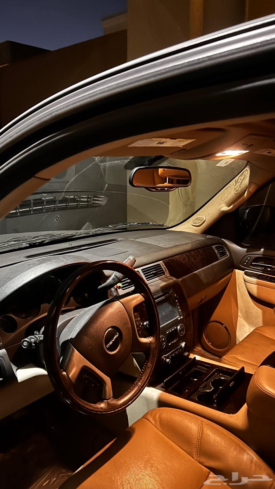 يوكن دينالي 2012 مخزن ممشى 97 الف64395853350787111