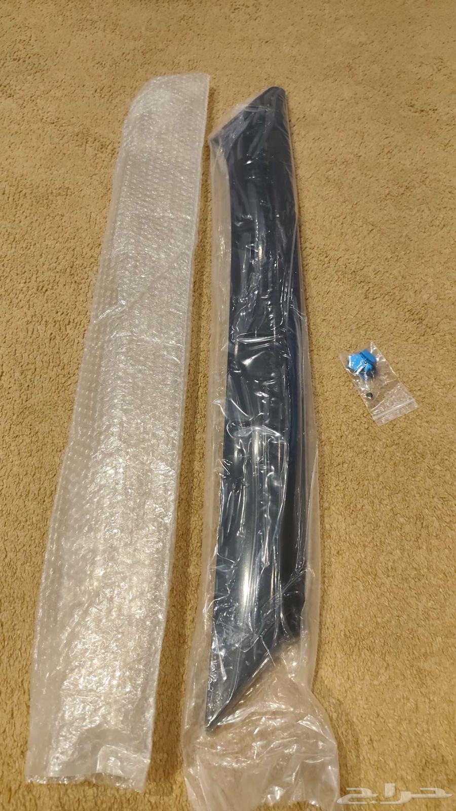 ديكور أو غطاء الزجاج الامامي فورد فلكس64397617223937112