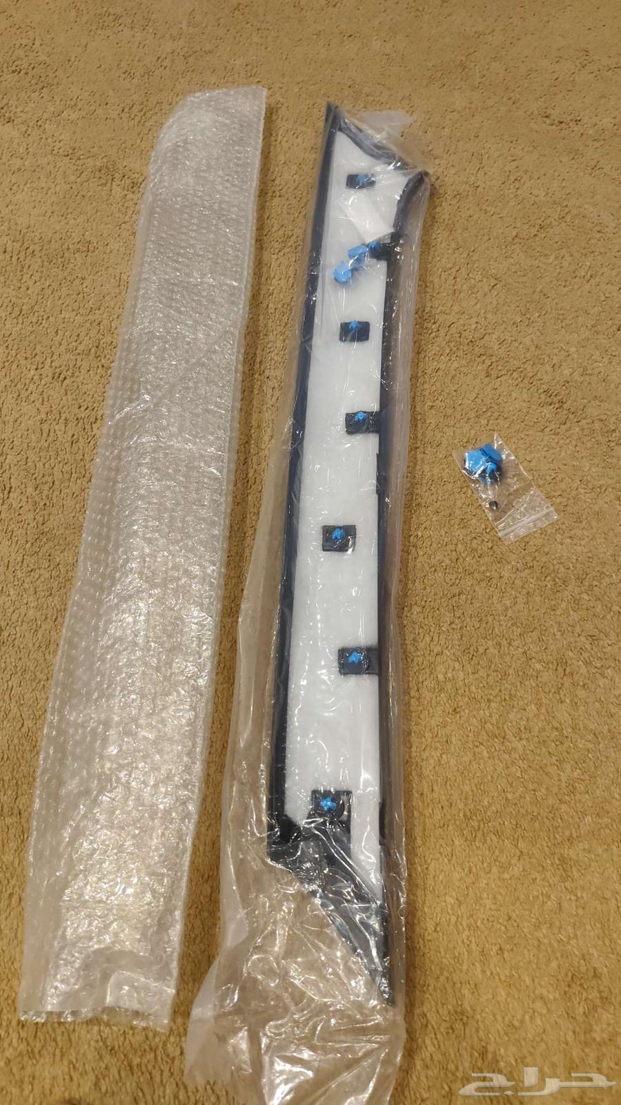 ديكور أو غطاء الزجاج الامامي فورد فلكس64397617223937111