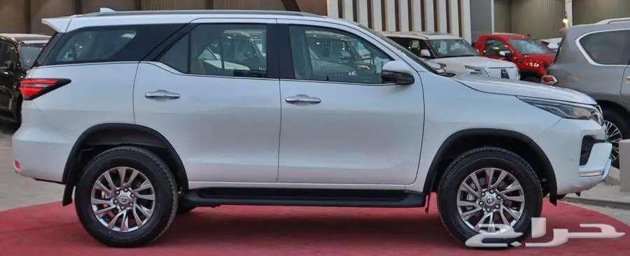 تويوتا فورتشنر VX2 ديزل 2024 رادار 2.8 CC64387843398659112