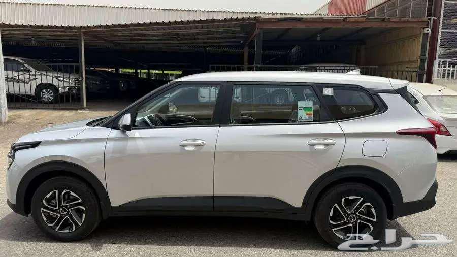 كيا كارينز ستاندر 7 ركاب موديل 202564388120857987114