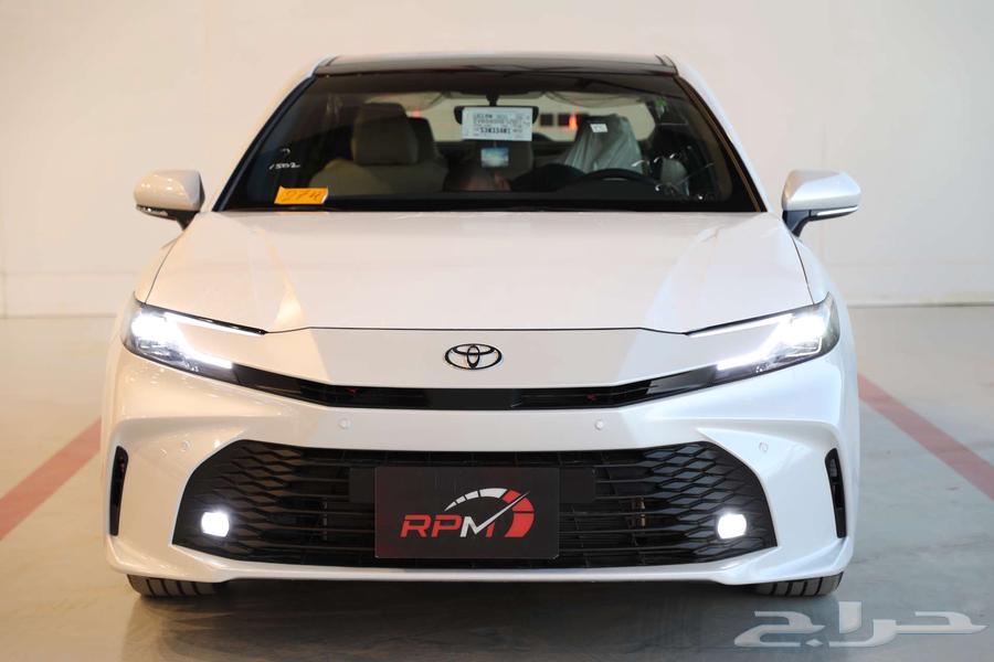 كامري LE فتحة بانوراما أبيض هايبرد 2025- كاش - اقساط64387912335362110