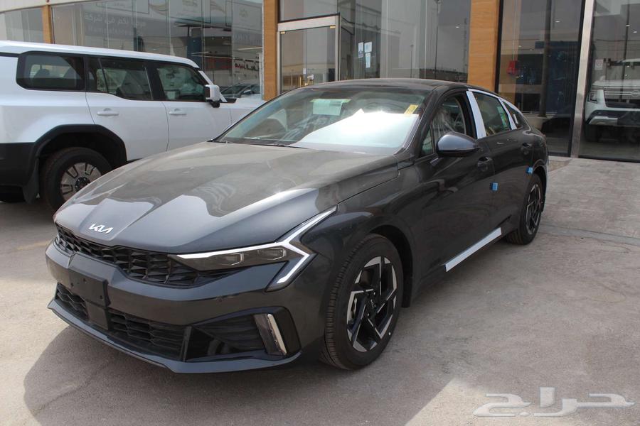 كيا K5 نصف فل 202664388162534275113