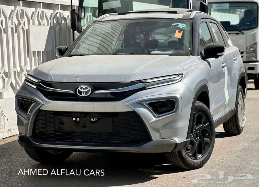 تويوتا اوربان 2025 فل كامل GLX بالنقد والتقسيط64387508949763110
