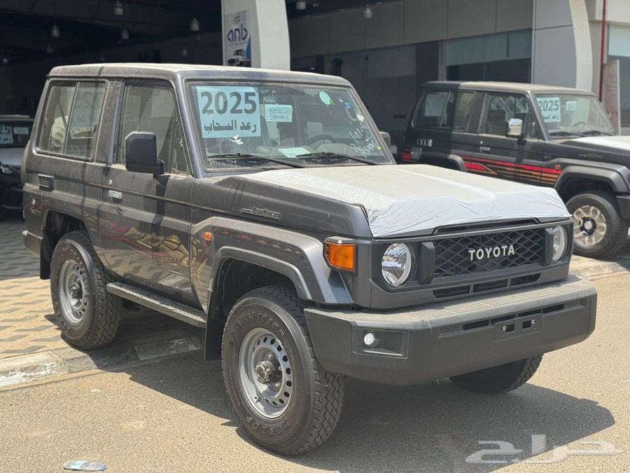 تويوتا جيب ربع سلق جير عايدي64386906071938111
