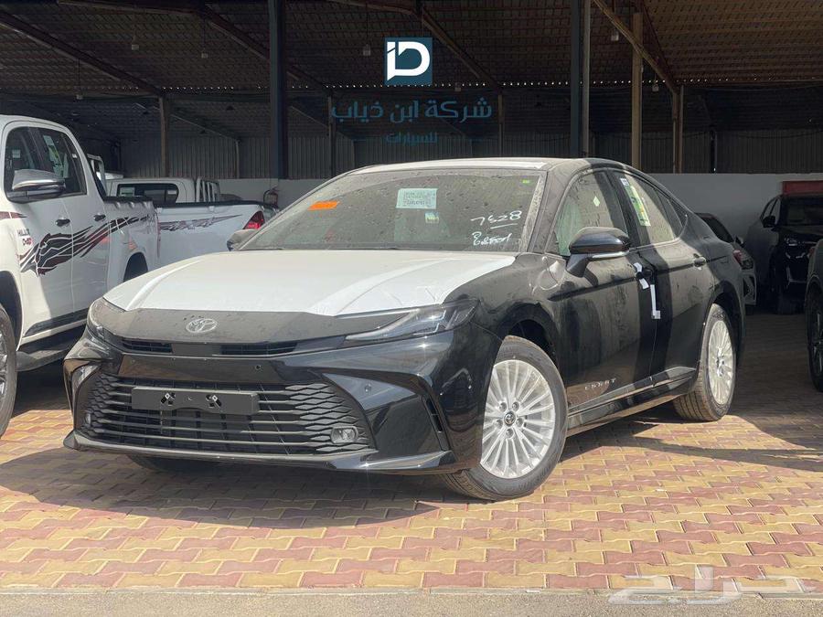 تويوتا كامري فئة LE موديل 2025 لدي شركة ابن ذياب64387397196930110
