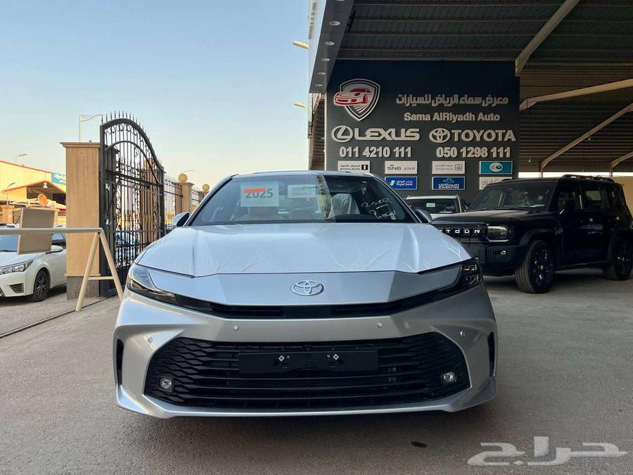 تويوتا كامري LE بنزين 2025 كاش واقساط ودفعتين64387438802050110