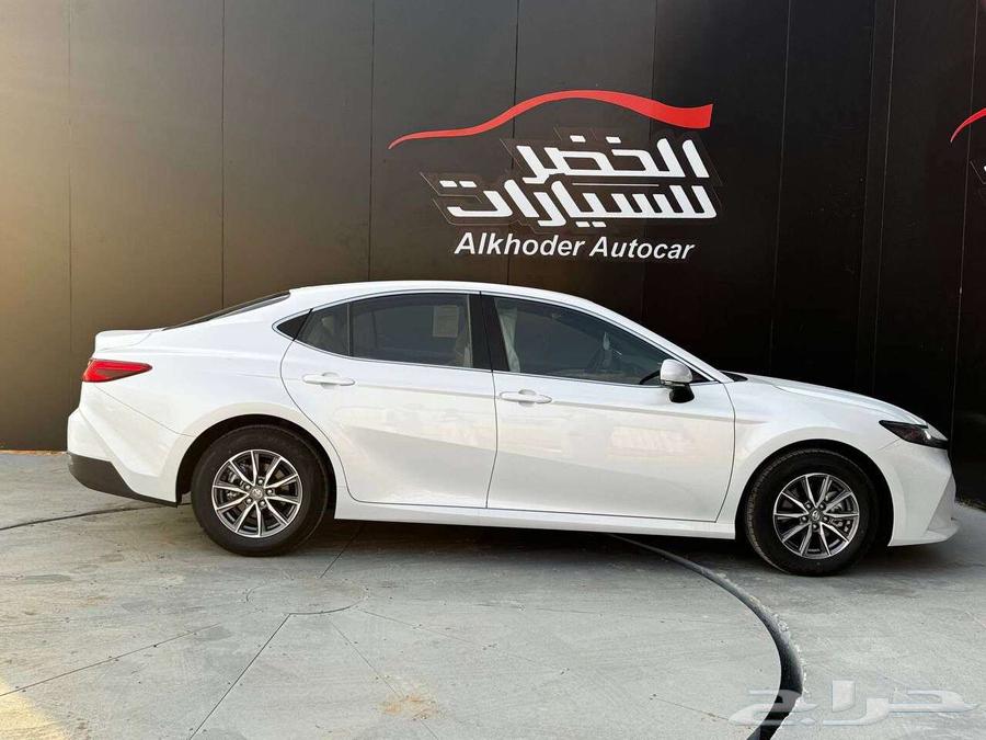 كامري E استندر 2025لدي شركة الخضر64387536676225114