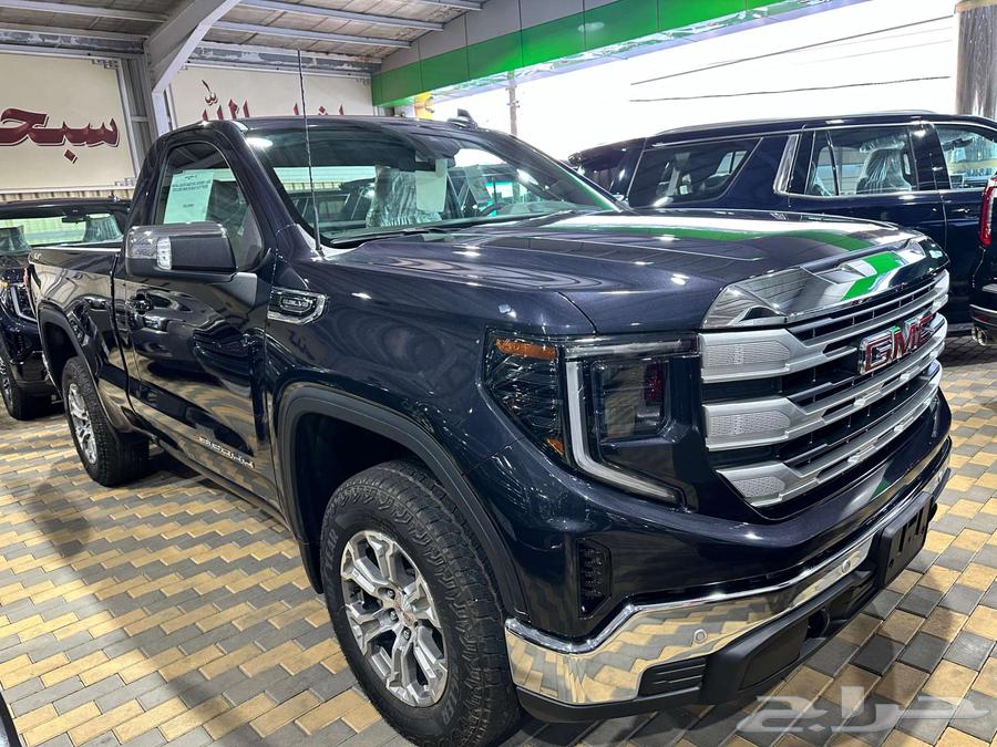 جي ام سي سييرا 2025 SLE جديد رمادي غامق64387676215425111