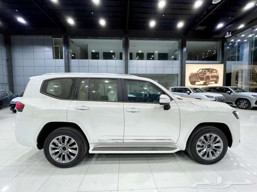 تويوتا لاندكروزر GXR L3 بنزين سعودي 2025 اقل سعر كاش وبنوك64387801725826113