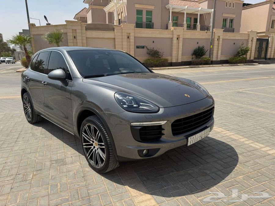 Porsche Cayenne 2016 Porsche Cayenne (Excellent Condition and Special Specifications)64389196850178113