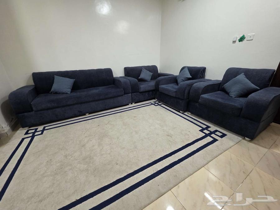 للبيع مجلس64184382229123112