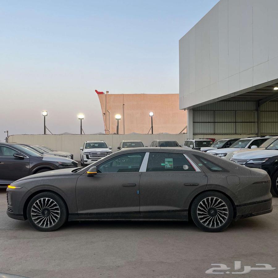 هيونداي ازيرا فل كامل 2025 كلجرافي64386877652865112