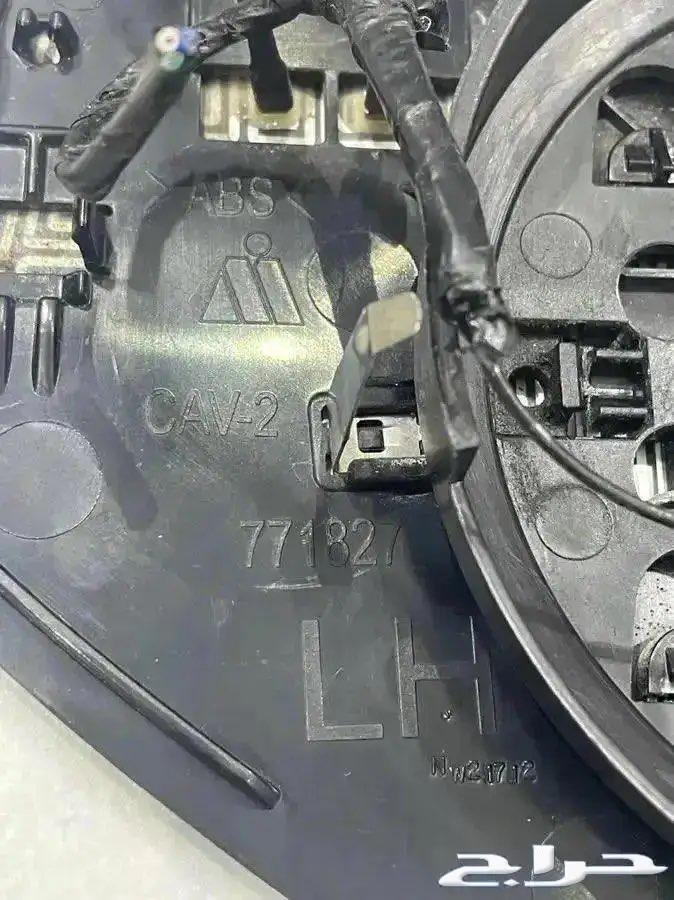 قزازة جمس سييرا 2014 - 2018 جهة سائق اصلية64398492974339112