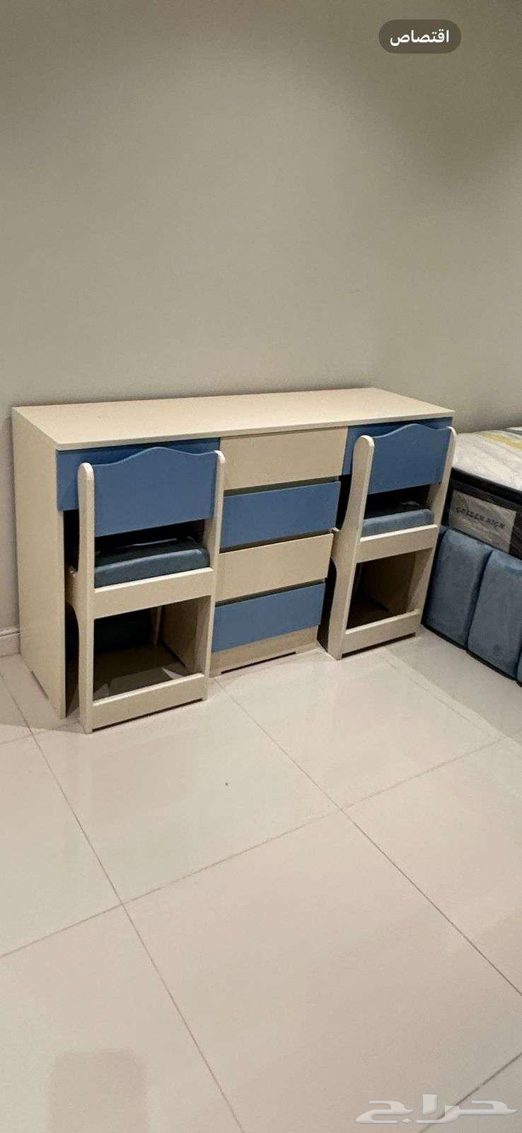 مجلس للبيع مع مكتب ومكتبه اطفال64224840469891112