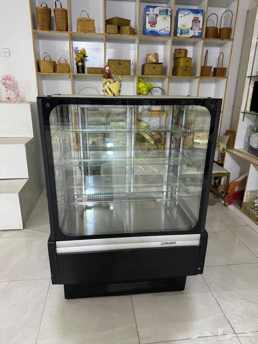 اغراض محل هدايا للبيع64210647150467111