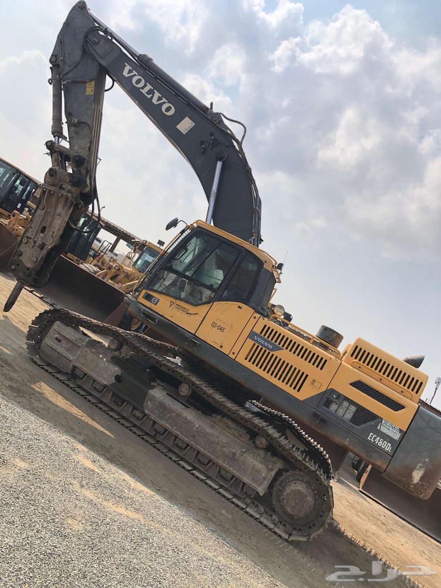 بوكلين فولفو 480 موديل 2014 معرض رواد المعدات64399258029057111