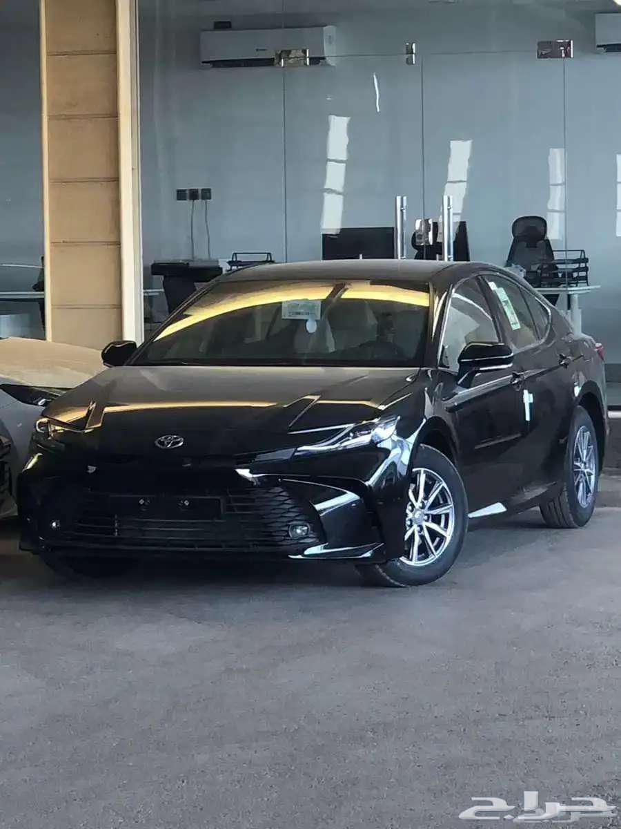 كامري E ستاندر بنزين سعودي 2025 بقسط 1680 لدى الحسن64400342083075110