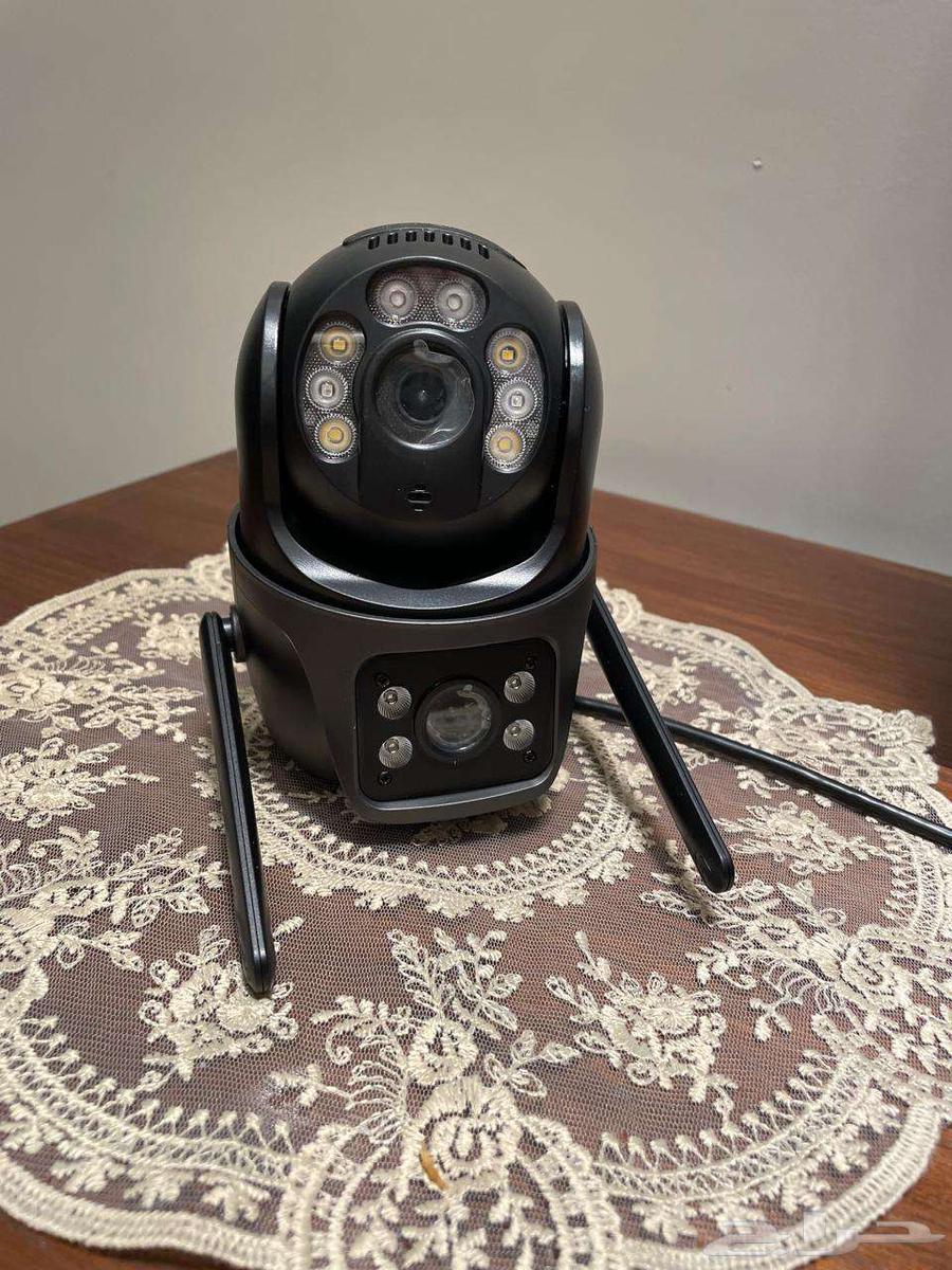 Network Router and 2 New WiFi Cameras64222773943553114