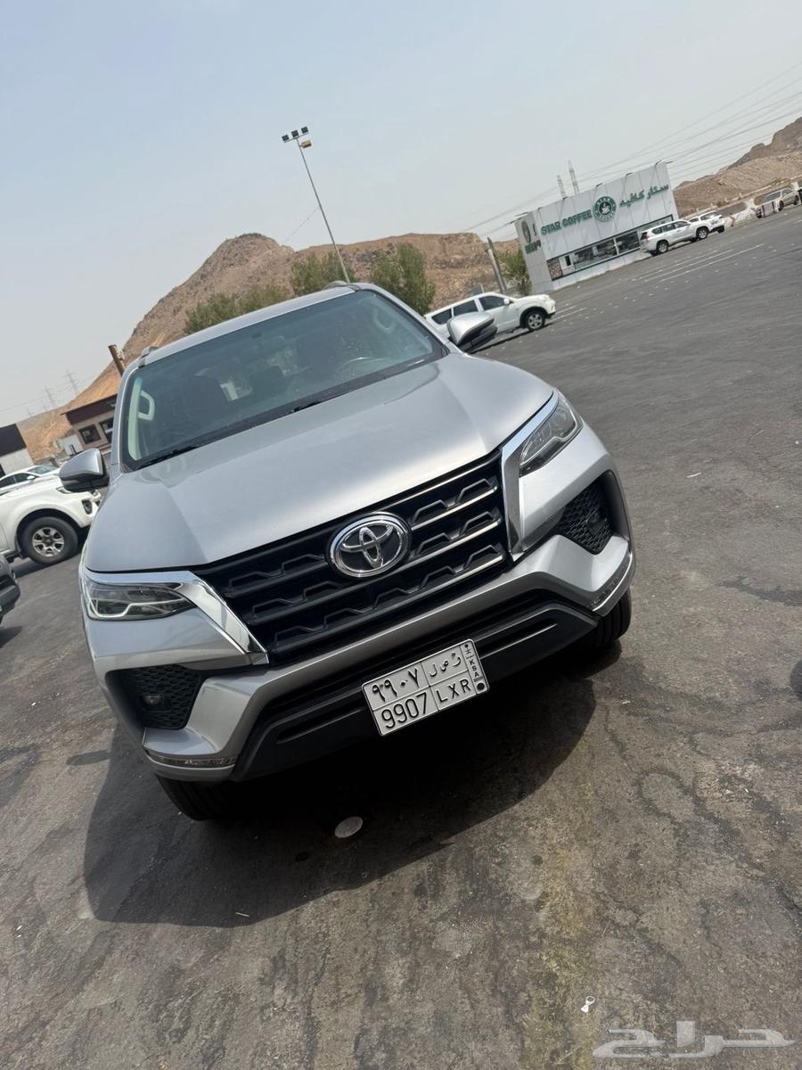 فورتشنر 2023 ستة سلندر vx دبل64400231433218110