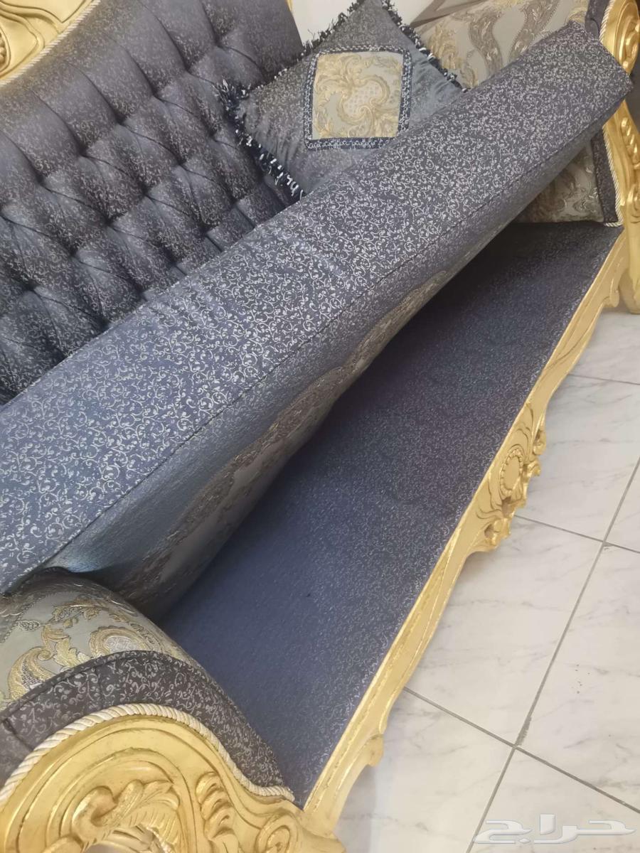 تم التخفيض طقم كنب فاخر شبه جديد64212977108355112