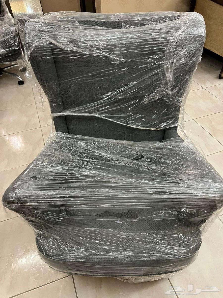 White chairs for courses and meetings and gray sofa from IKEA64214012061569112