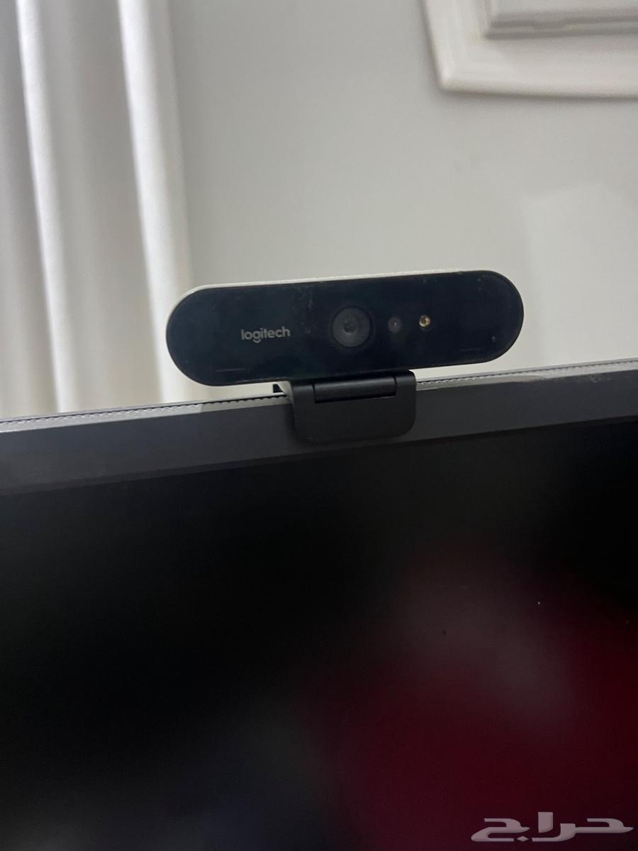 Urgently for sale Logitech camera for streaming and recording videos64214726395011110