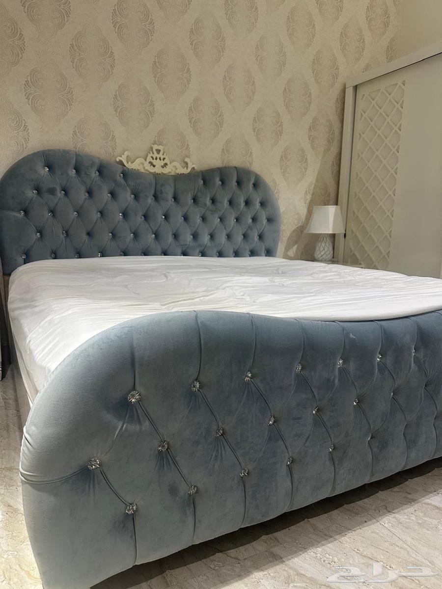 سرير نوم نظيف جدا64217316458243111