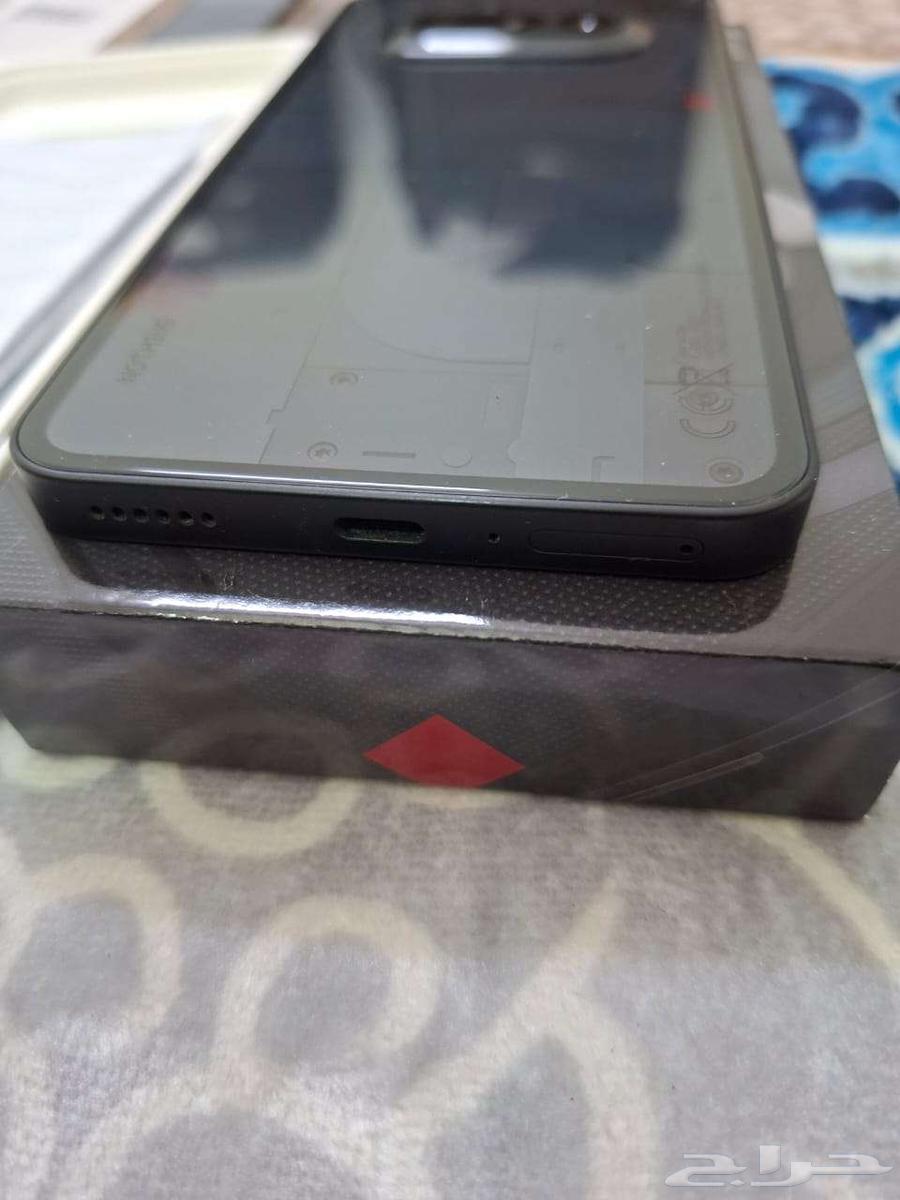 NOTHING PHONE 3A اخو الجديد64217770185601111