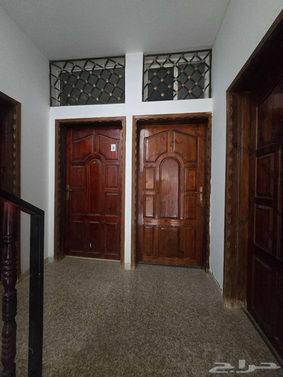 For sale: a three-story residential and commercial building in Al-Tahaliya neighborhood, Qurayyat63613852681603114