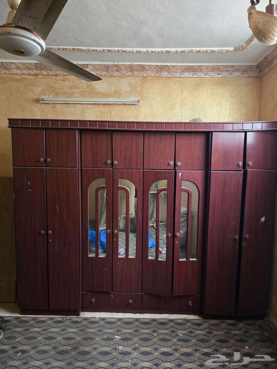 اثاث مستعمل دواليب و كنب64220458672898110