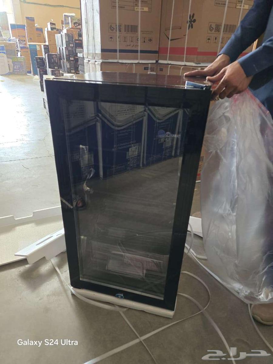 ثلاجة عرض 3 قدم سعة 85 لتر بها فريزر داخلي بسعر 499 ريال64221262653955110