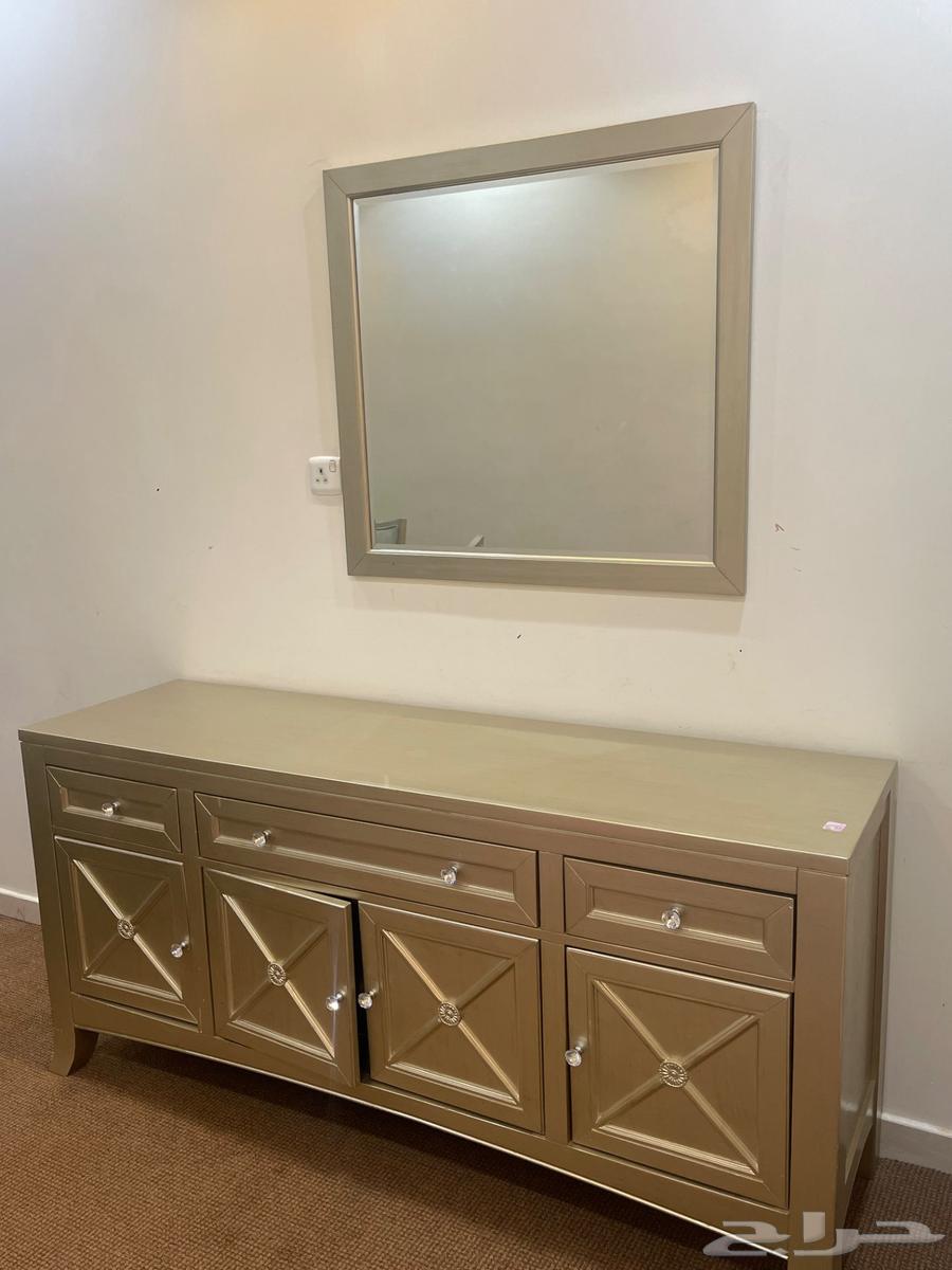 Dining table, entrance table, and mirror64224246097410111