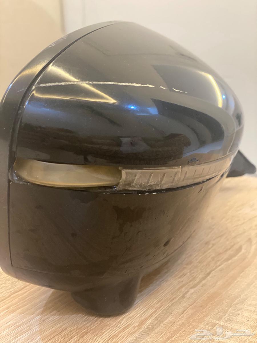 Right side mirrors for a 2020 Nissan X-Trail model, black color64407154191361113